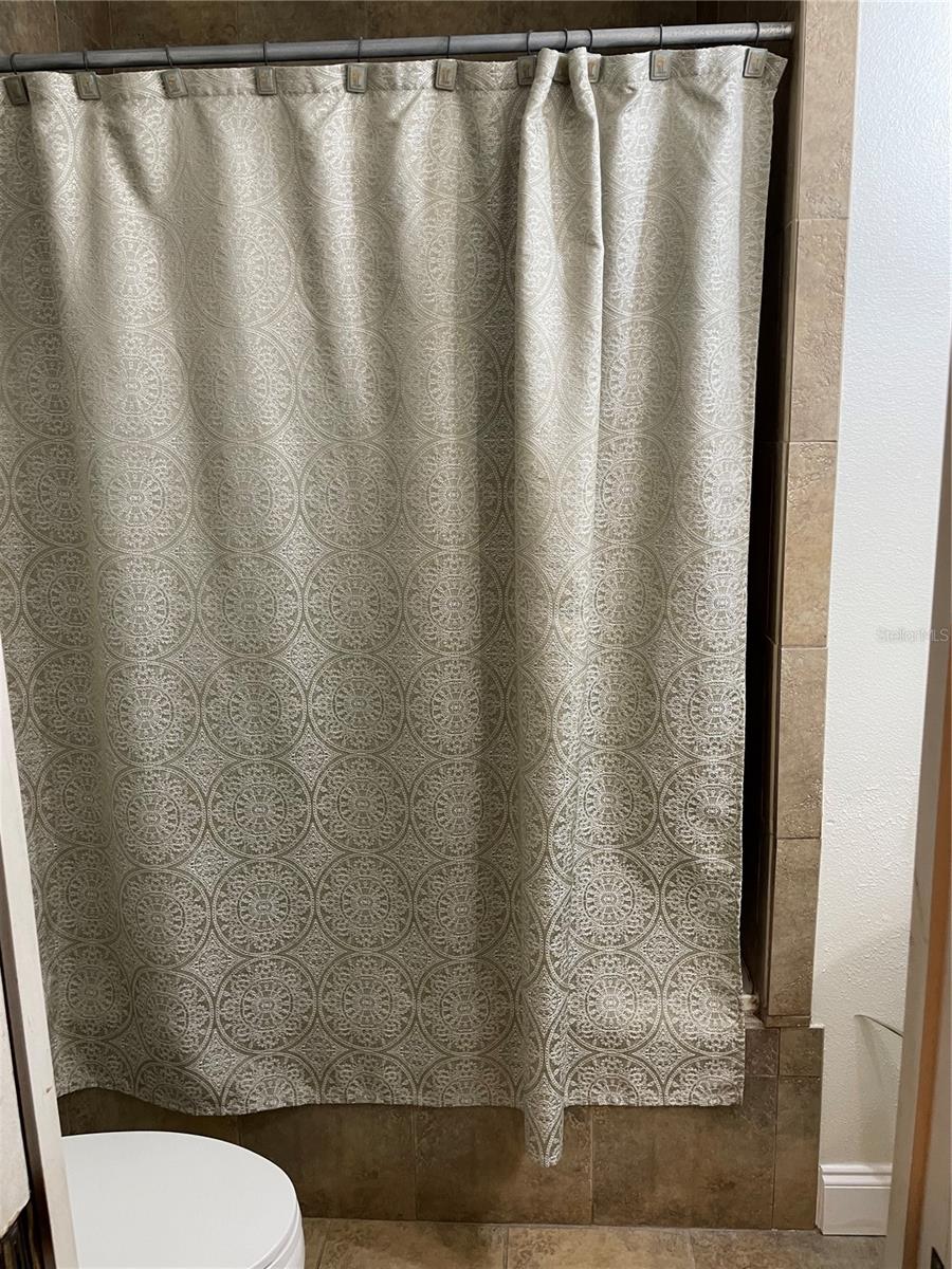 Image 8 of 12 For 5501 Chatham Woods Court