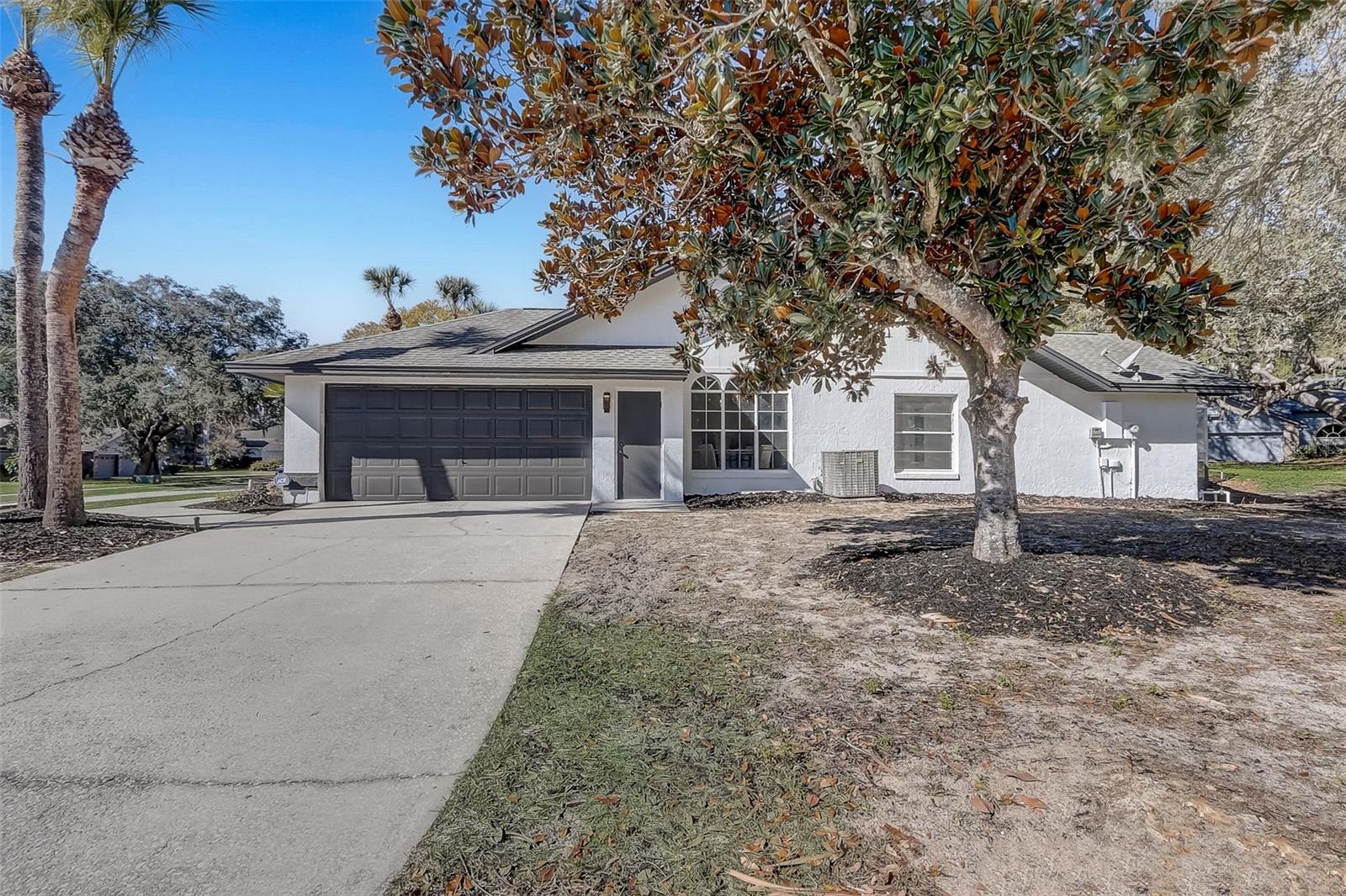 Image 24 of 71 For 7015 Oakmore Lane