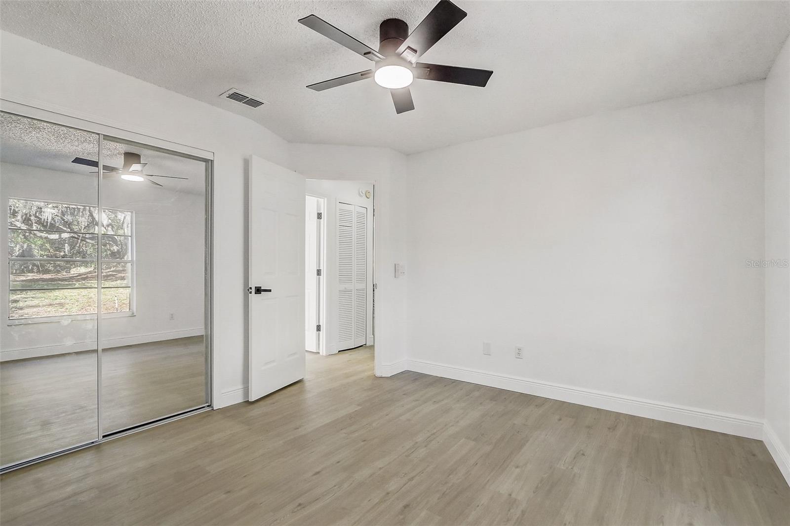 Image 41 of 71 For 7015 Oakmore Lane