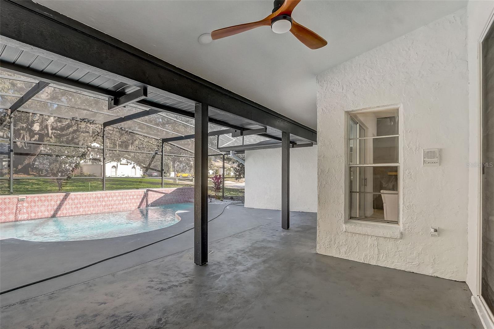 Image 58 of 71 For 7015 Oakmore Lane