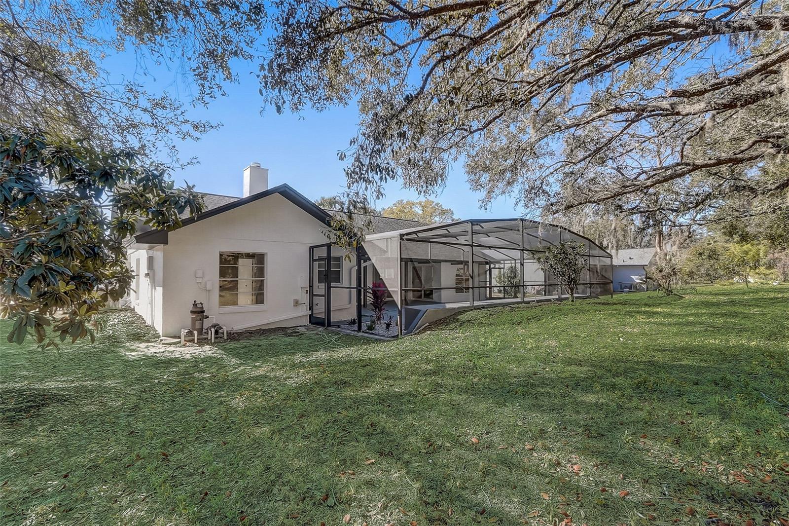 Image 65 of 71 For 7015 Oakmore Lane