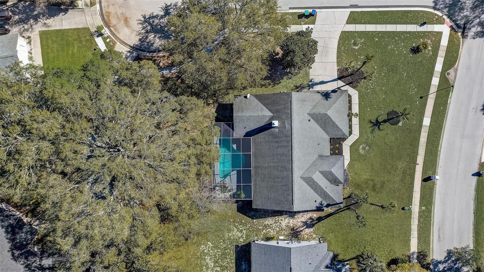 Image 7 of 71 For 7015 Oakmore Lane