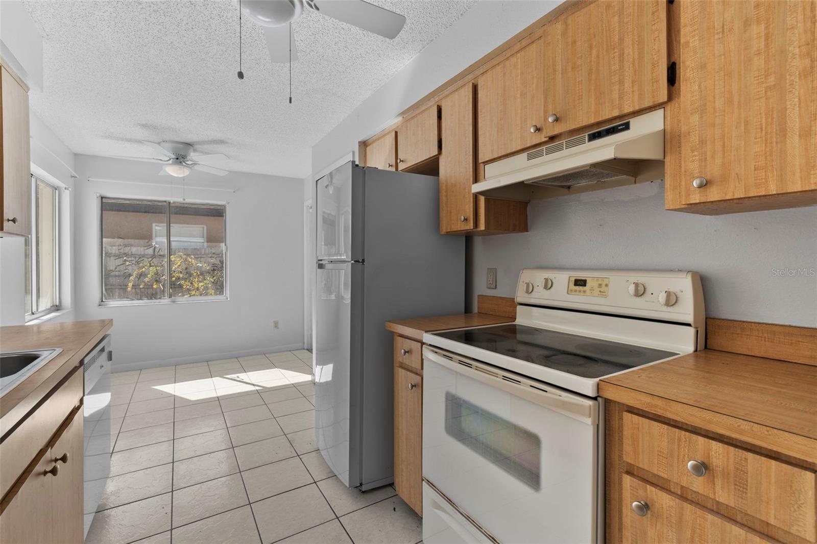 Image 12 of 24 For 1363 Providence Boulevard