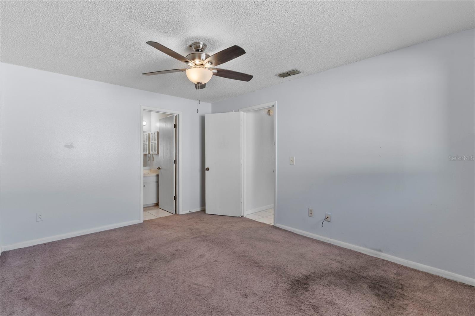 Image 23 of 24 For 1363 Providence Boulevard