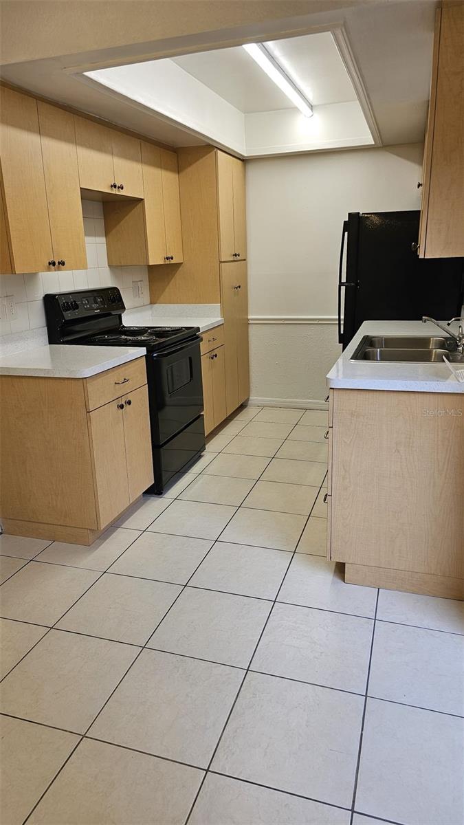 Image 10 of 26 For 7425 Wynnewood Square 176