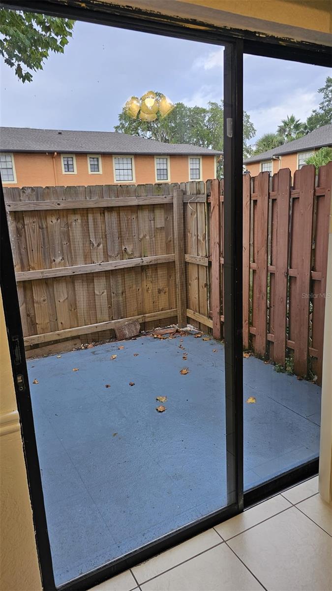 Image 17 of 26 For 7425 Wynnewood Square 176