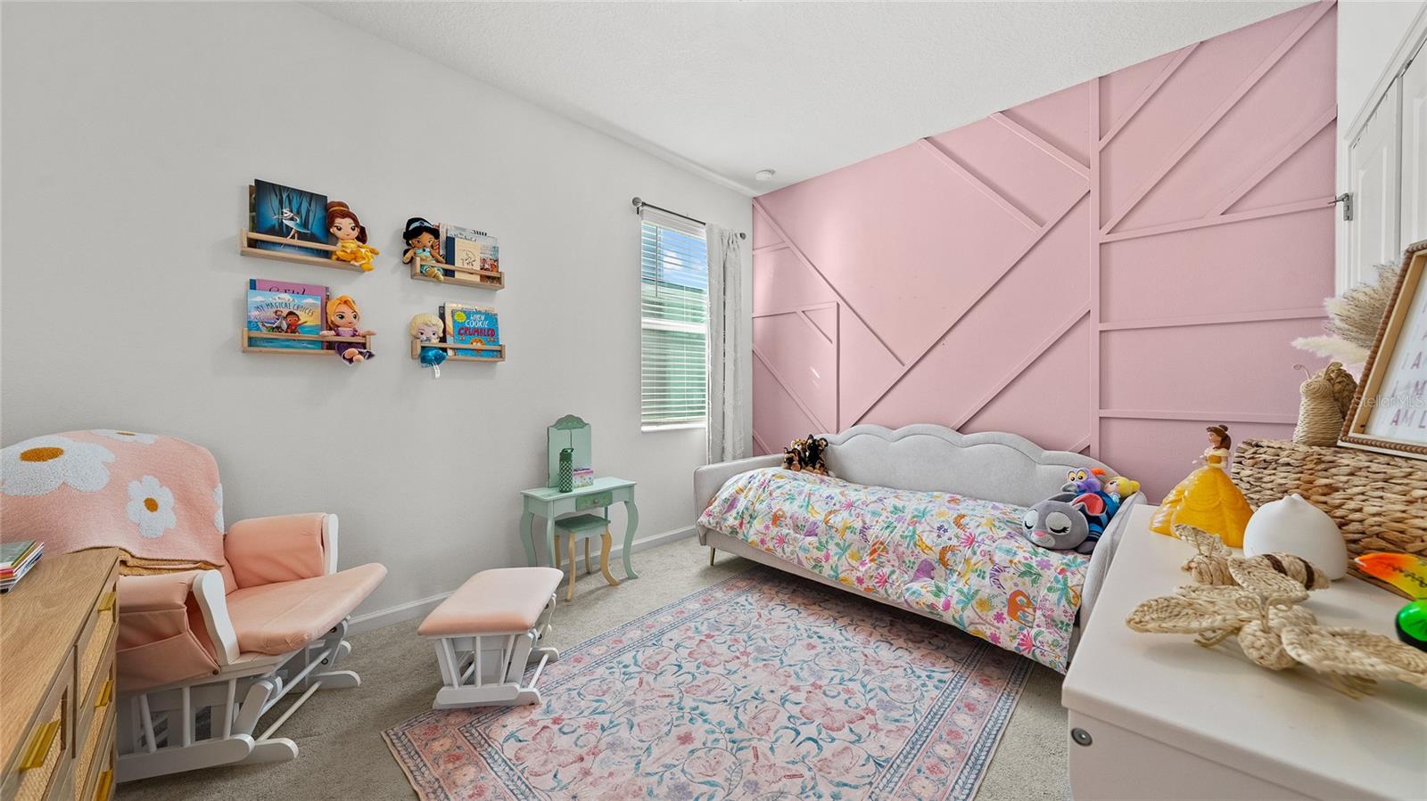 Image 15 of 26 For 891 Jetway Street