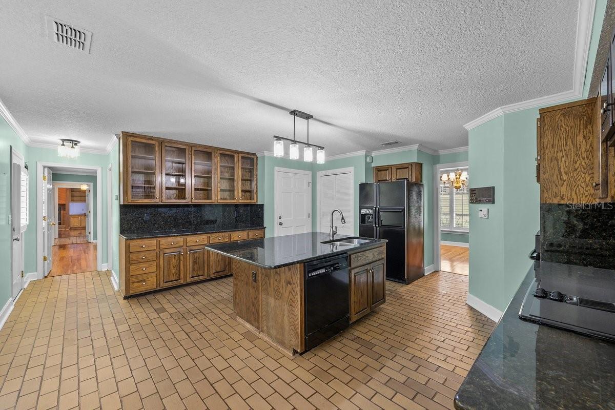 Image 17 of 54 For 2545 Crooked Creek Point