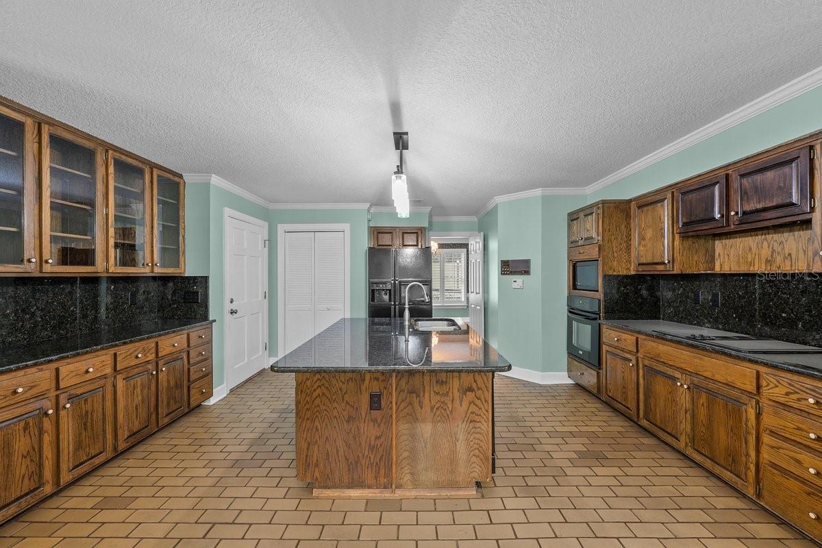 Image 20 of 54 For 2545 Crooked Creek Point