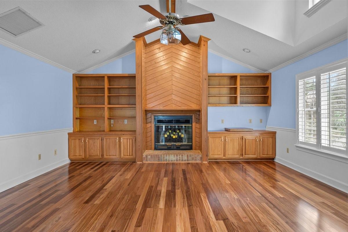 Image 25 of 54 For 2545 Crooked Creek Point