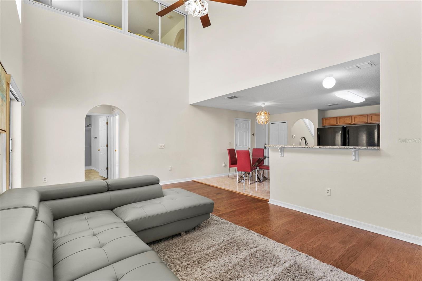 Image 12 of 42 For 7716 Park Hill Avenue