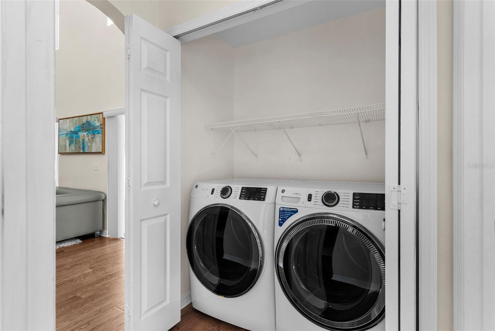 Image 17 of 42 For 7716 Park Hill Avenue