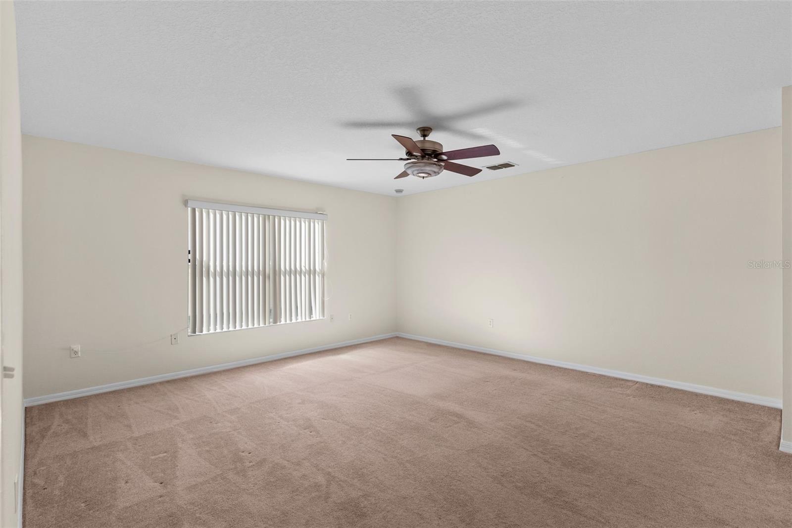 Image 18 of 42 For 7716 Park Hill Avenue