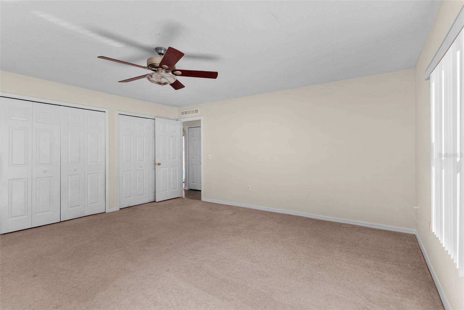 Image 19 of 42 For 7716 Park Hill Avenue