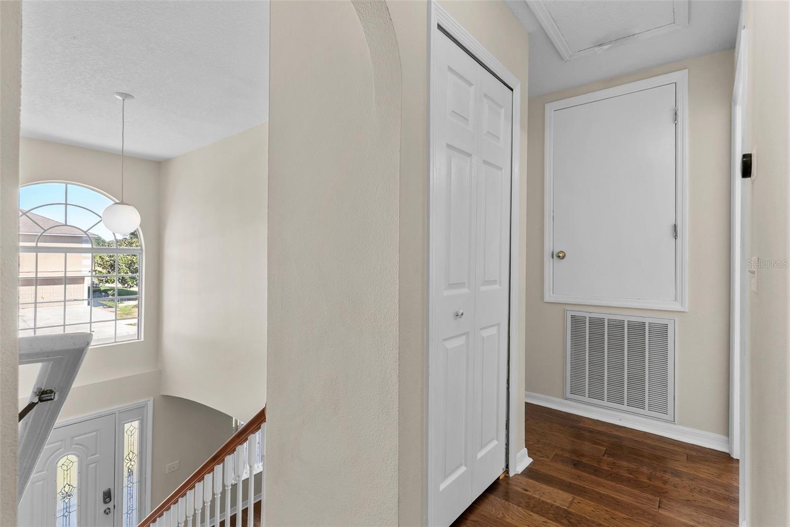 Image 20 of 42 For 7716 Park Hill Avenue