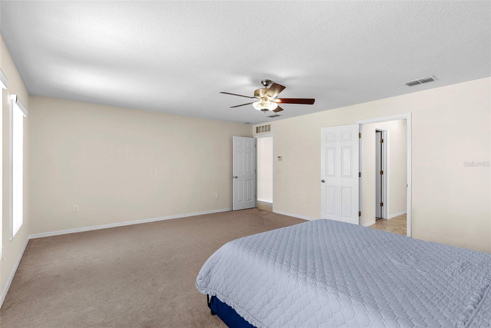 Image 23 of 42 For 7716 Park Hill Avenue