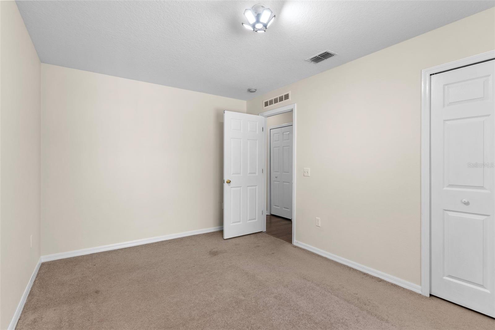 Image 28 of 42 For 7716 Park Hill Avenue