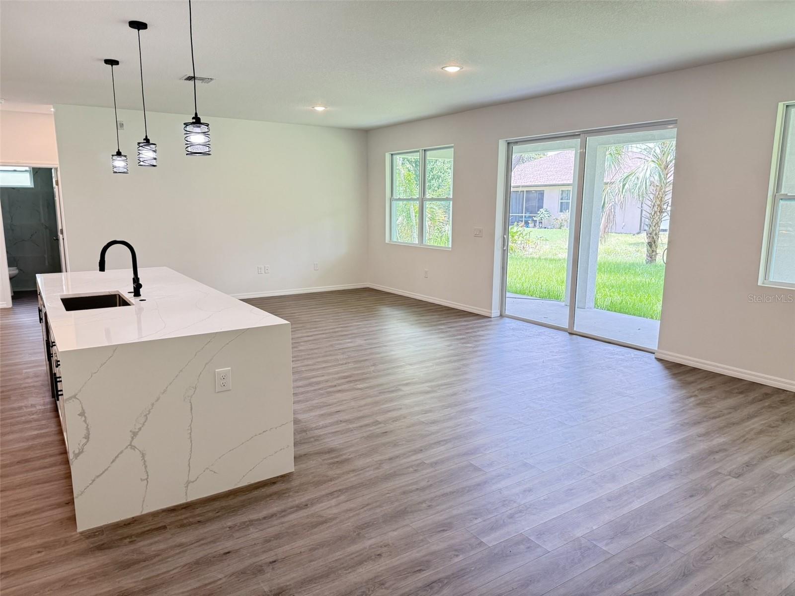 Image 10 of 25 For 1294 Napoleon Road