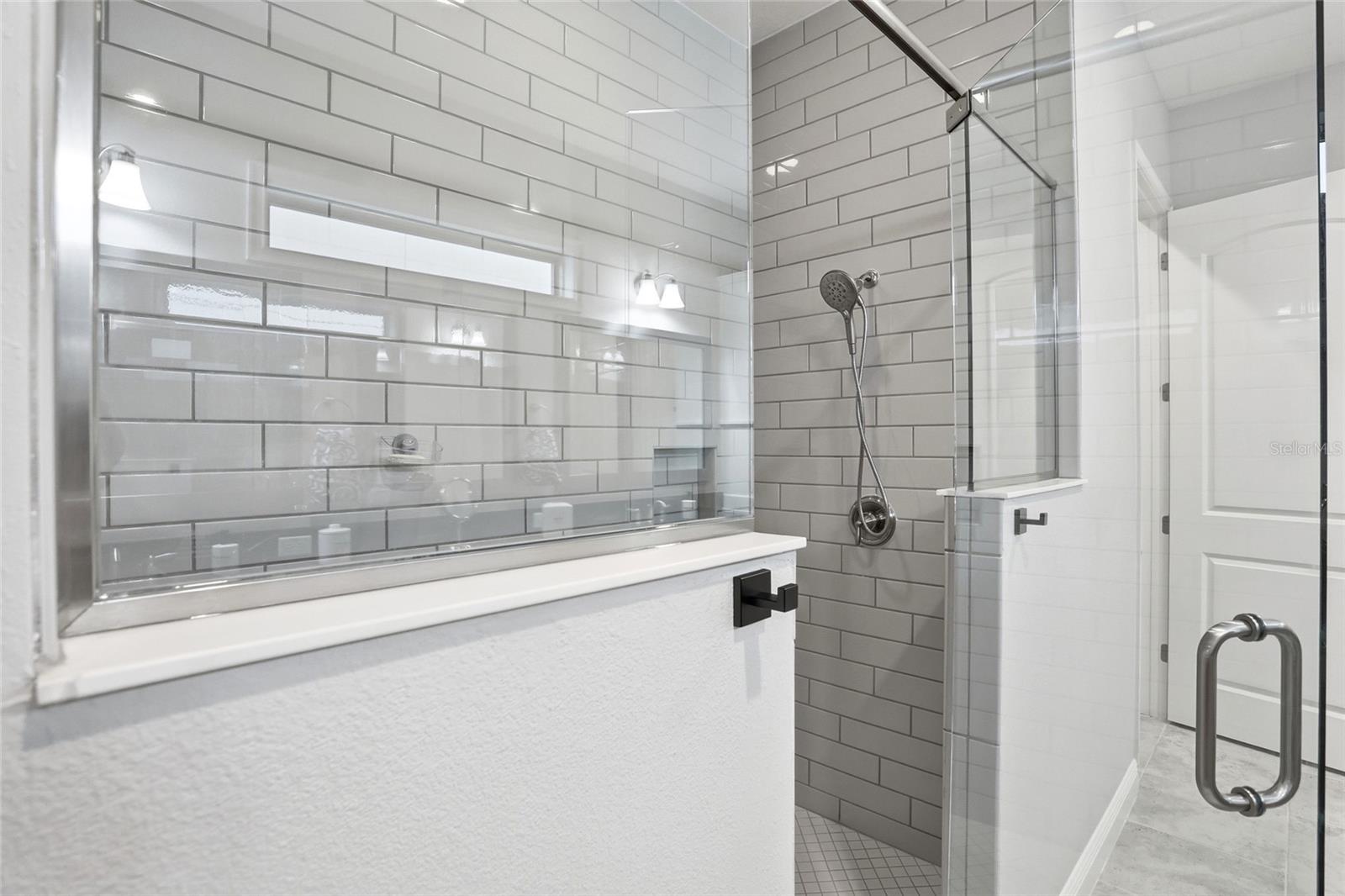 Image 16 of 49 For 13085 Bromborough Drive