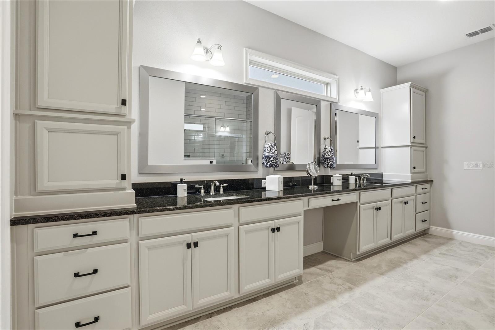 Image 17 of 49 For 13085 Bromborough Drive