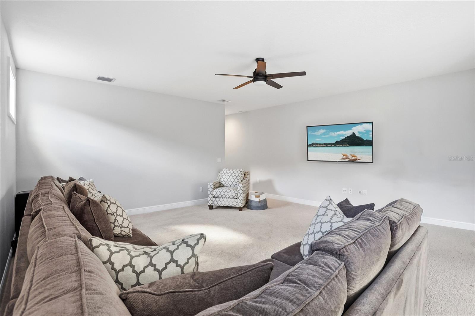 Image 35 of 49 For 13085 Bromborough Drive