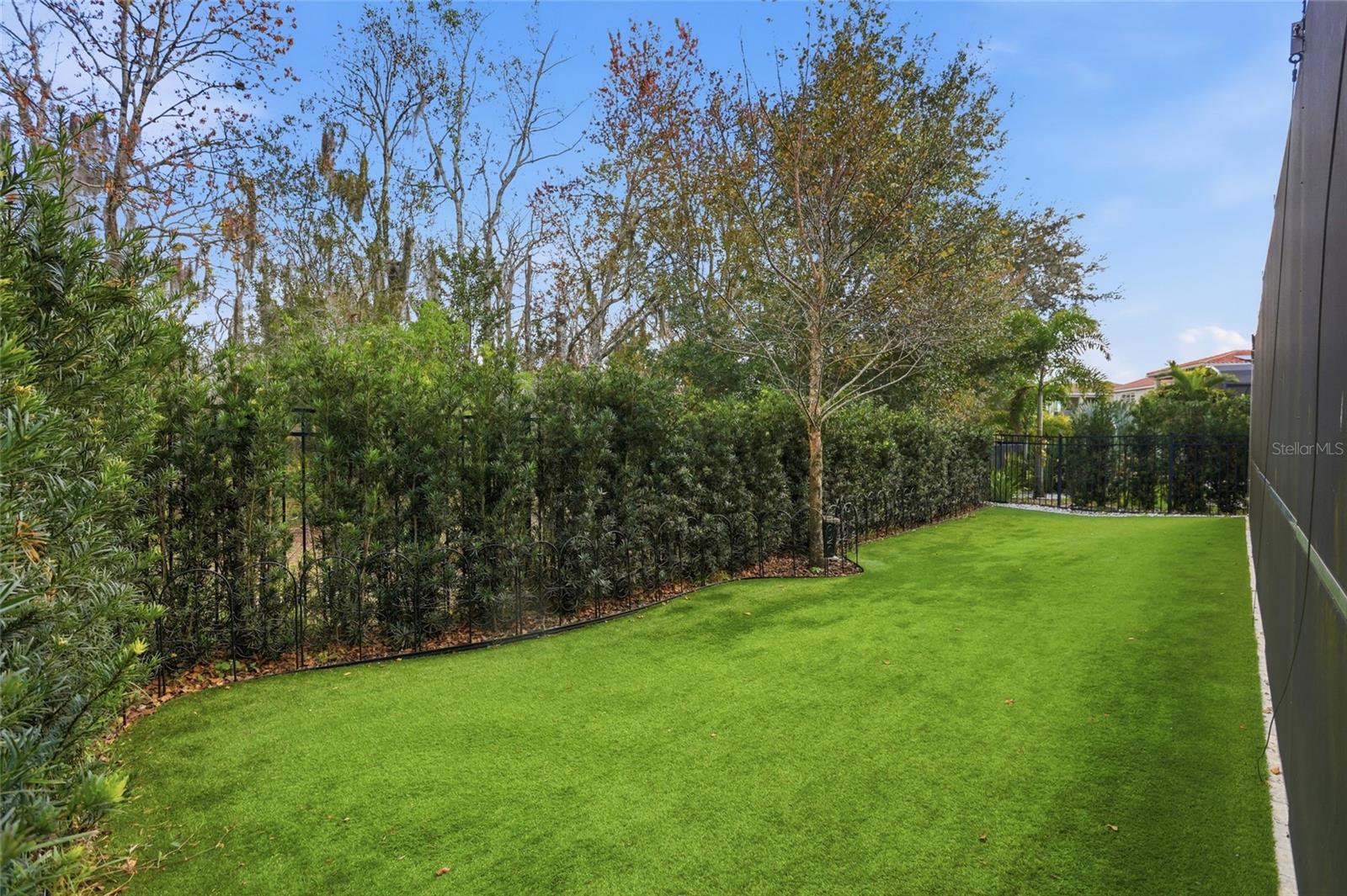 Image 41 of 49 For 13085 Bromborough Drive