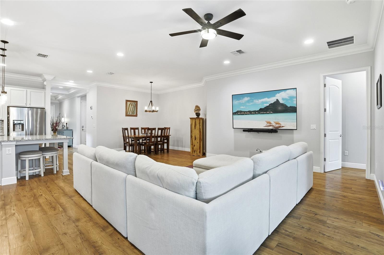 Image 8 of 49 For 13085 Bromborough Drive