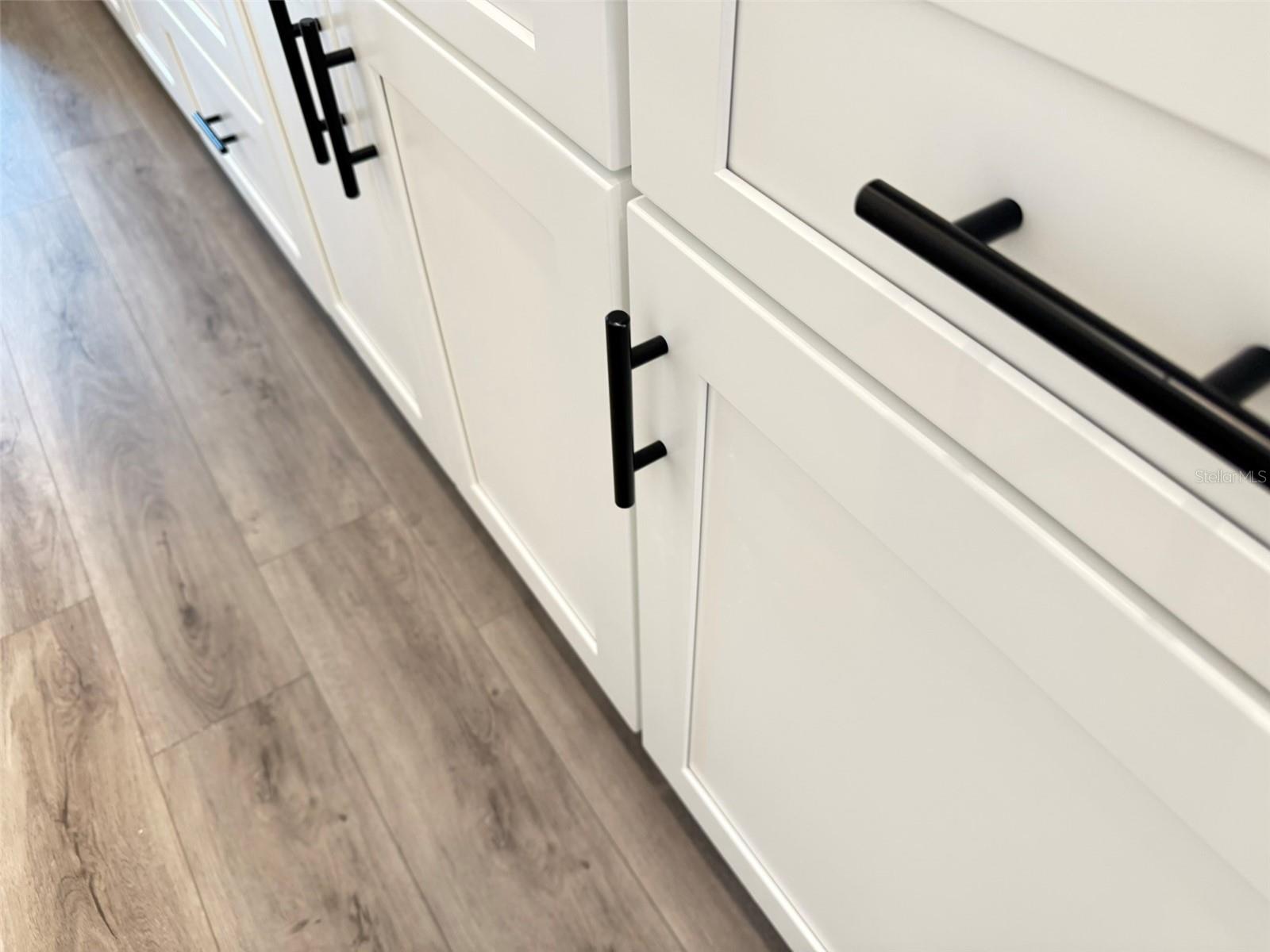 Image 10 of 27 For 1074 Kacerik Street