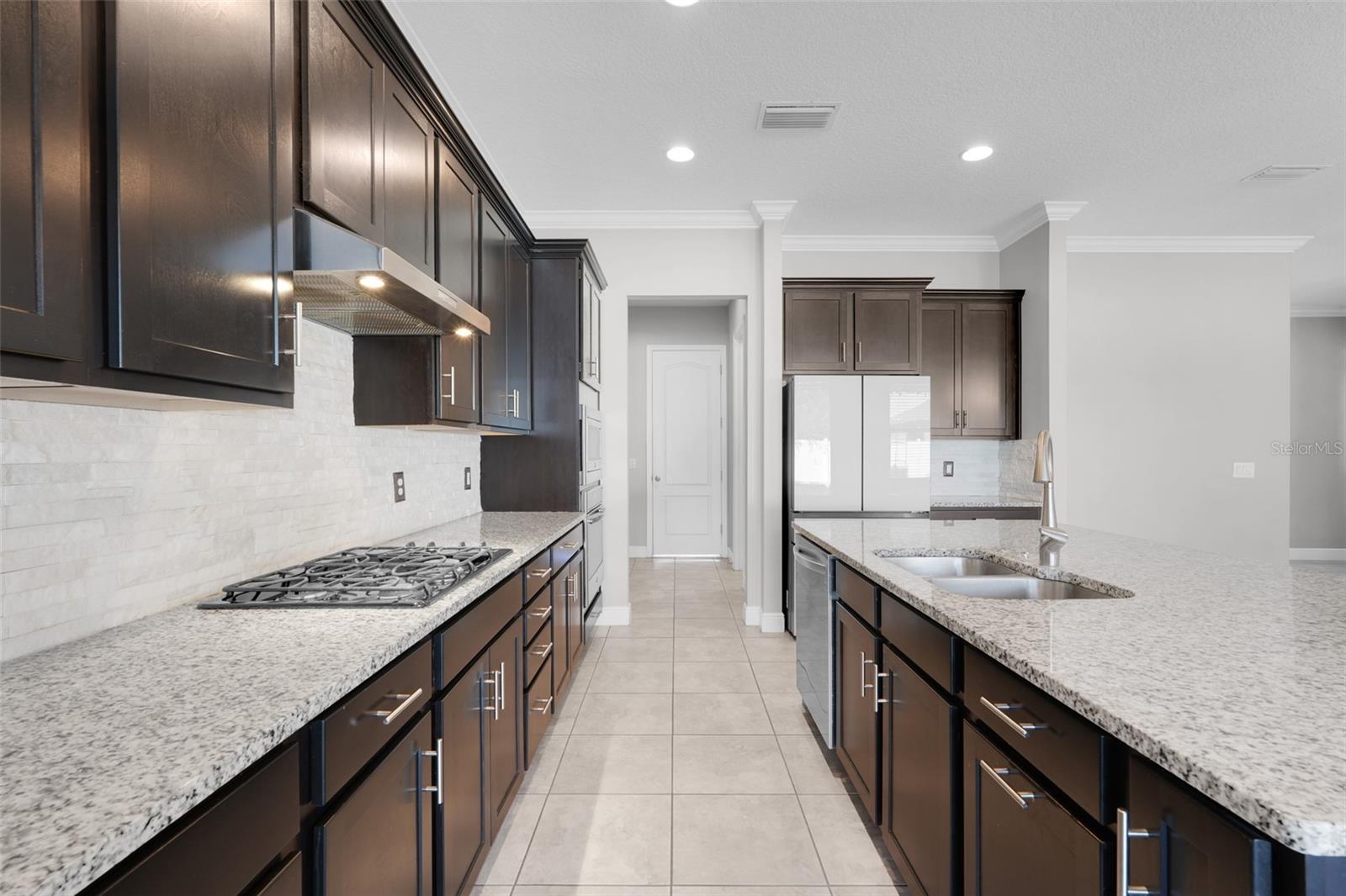 Image 15 of 44 For 959 Maypole Drive