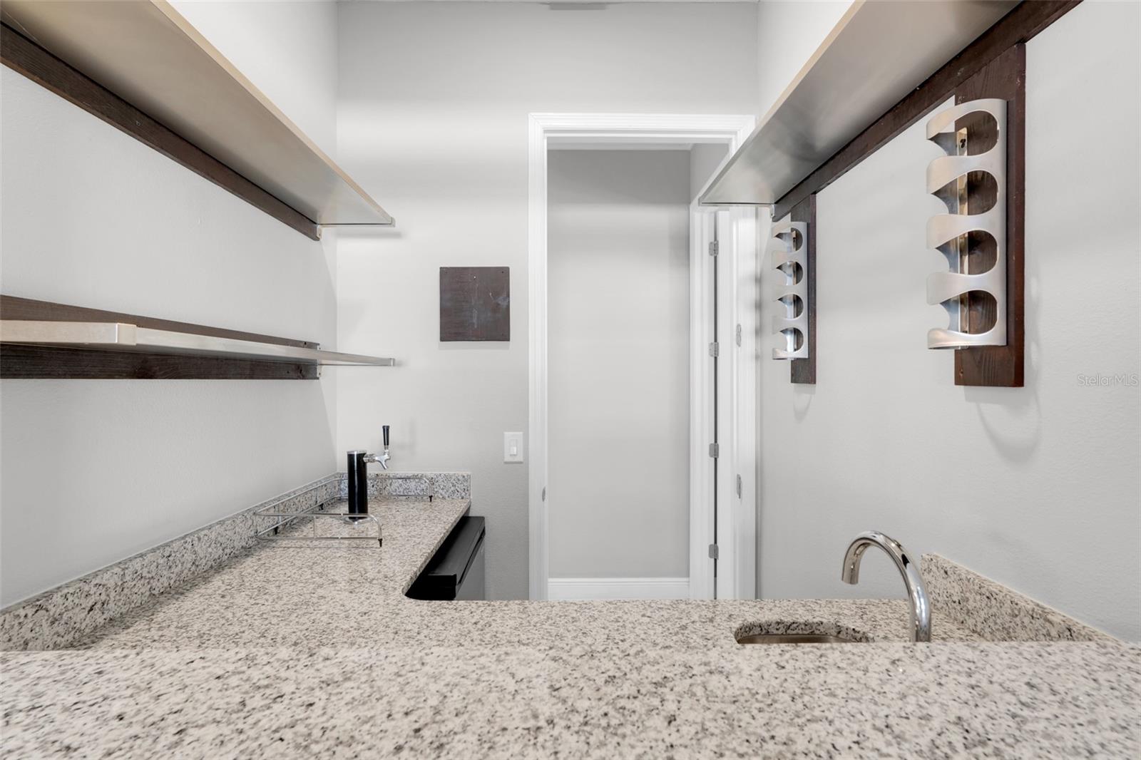 Image 16 of 44 For 959 Maypole Drive