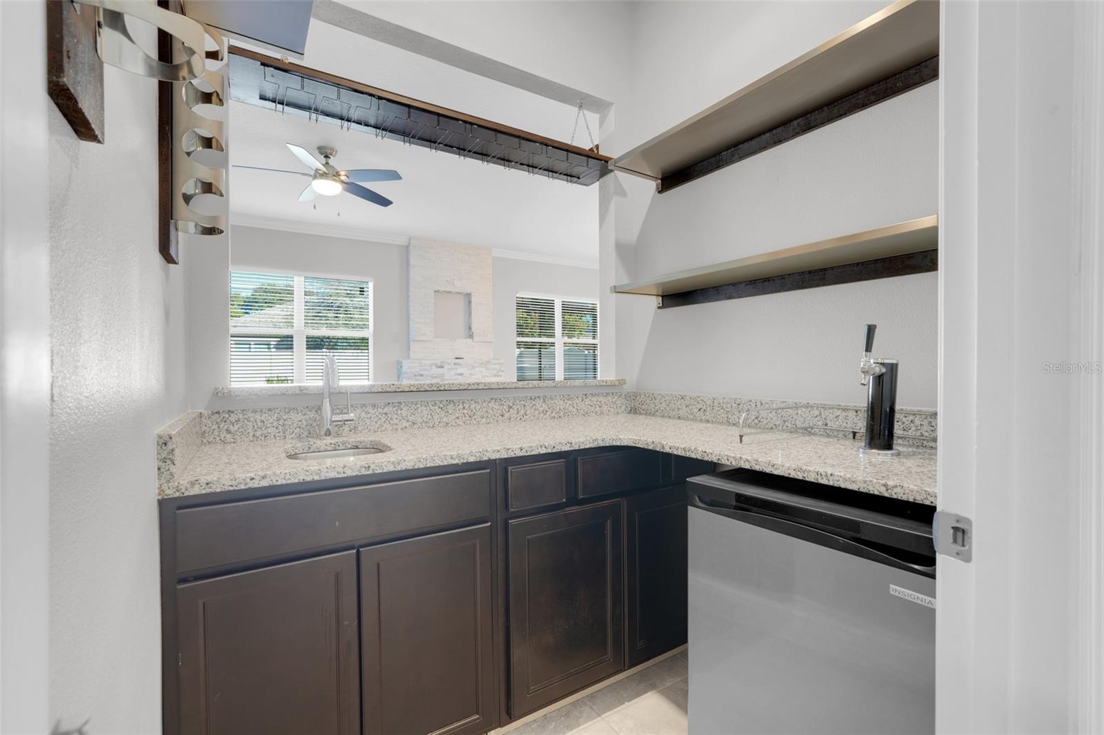 Image 17 of 44 For 959 Maypole Drive