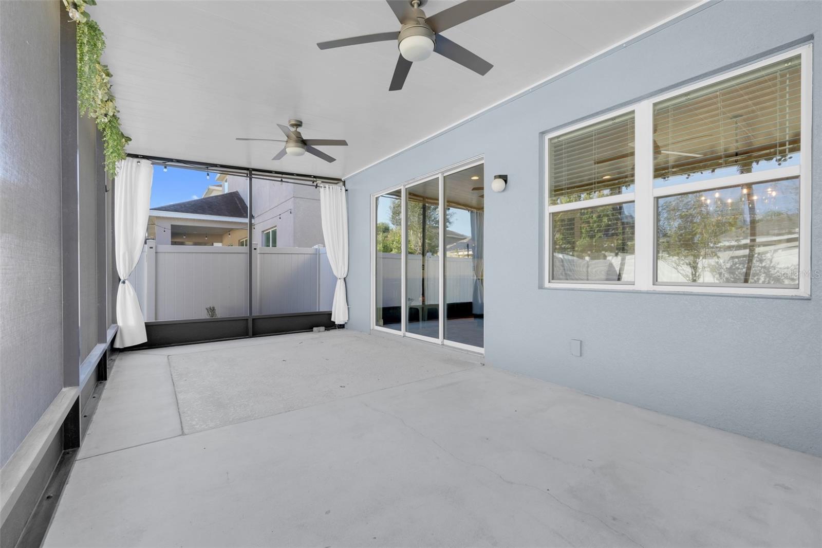 Image 35 of 44 For 959 Maypole Drive