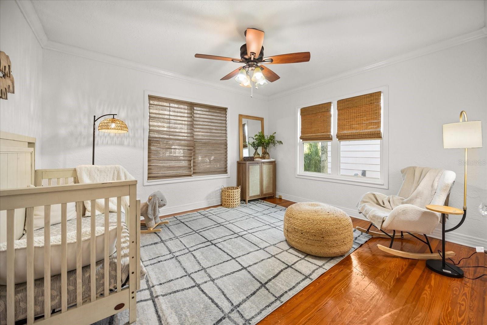 Image 22 of 32 For 230 Esther Street