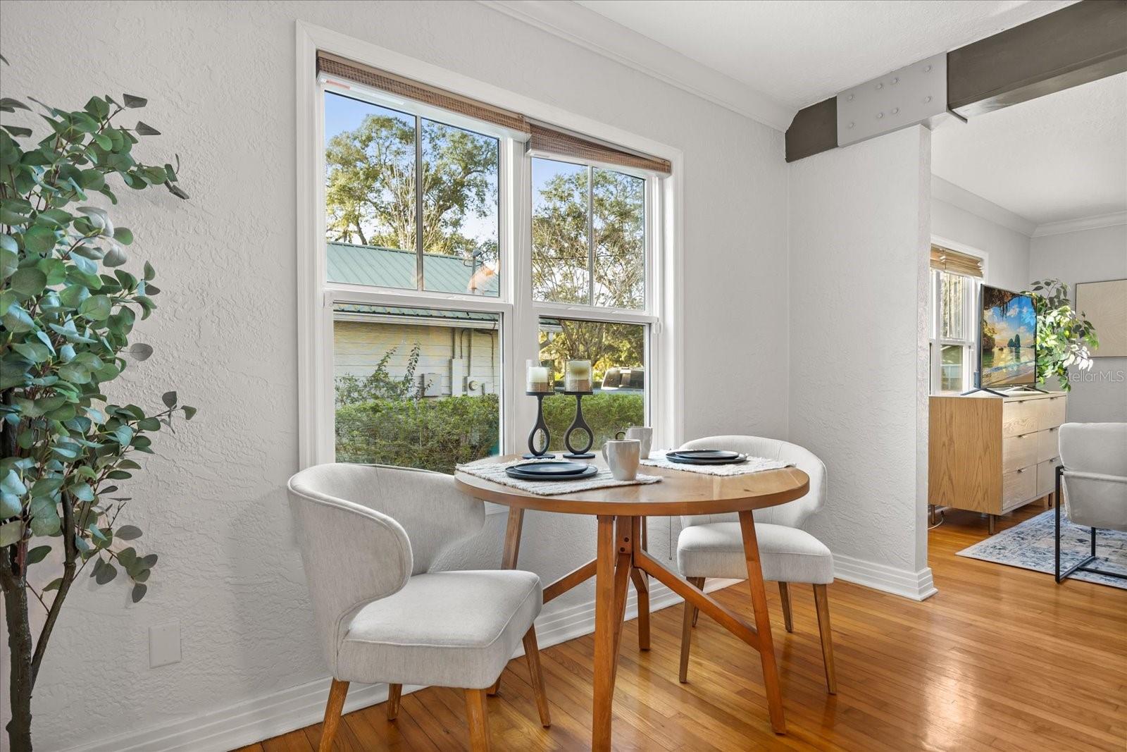 Image 9 of 32 For 230 Esther Street