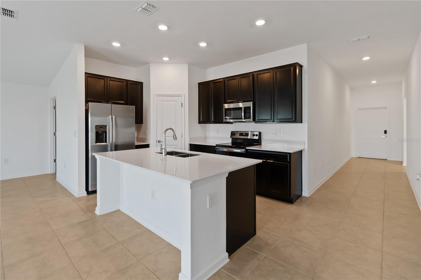 Image 10 of 36 For 292 Pineywoods Street