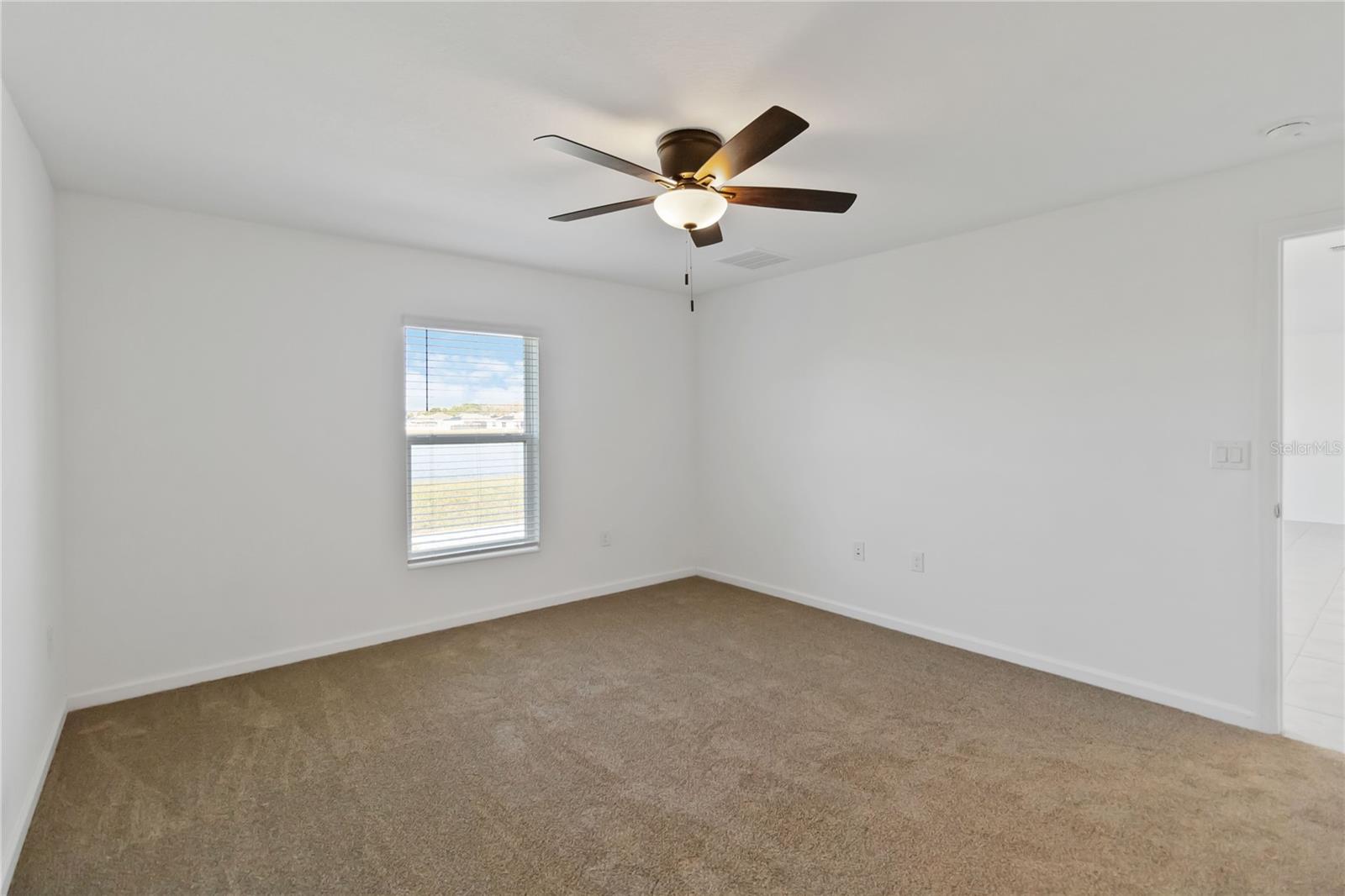 Image 16 of 36 For 292 Pineywoods Street