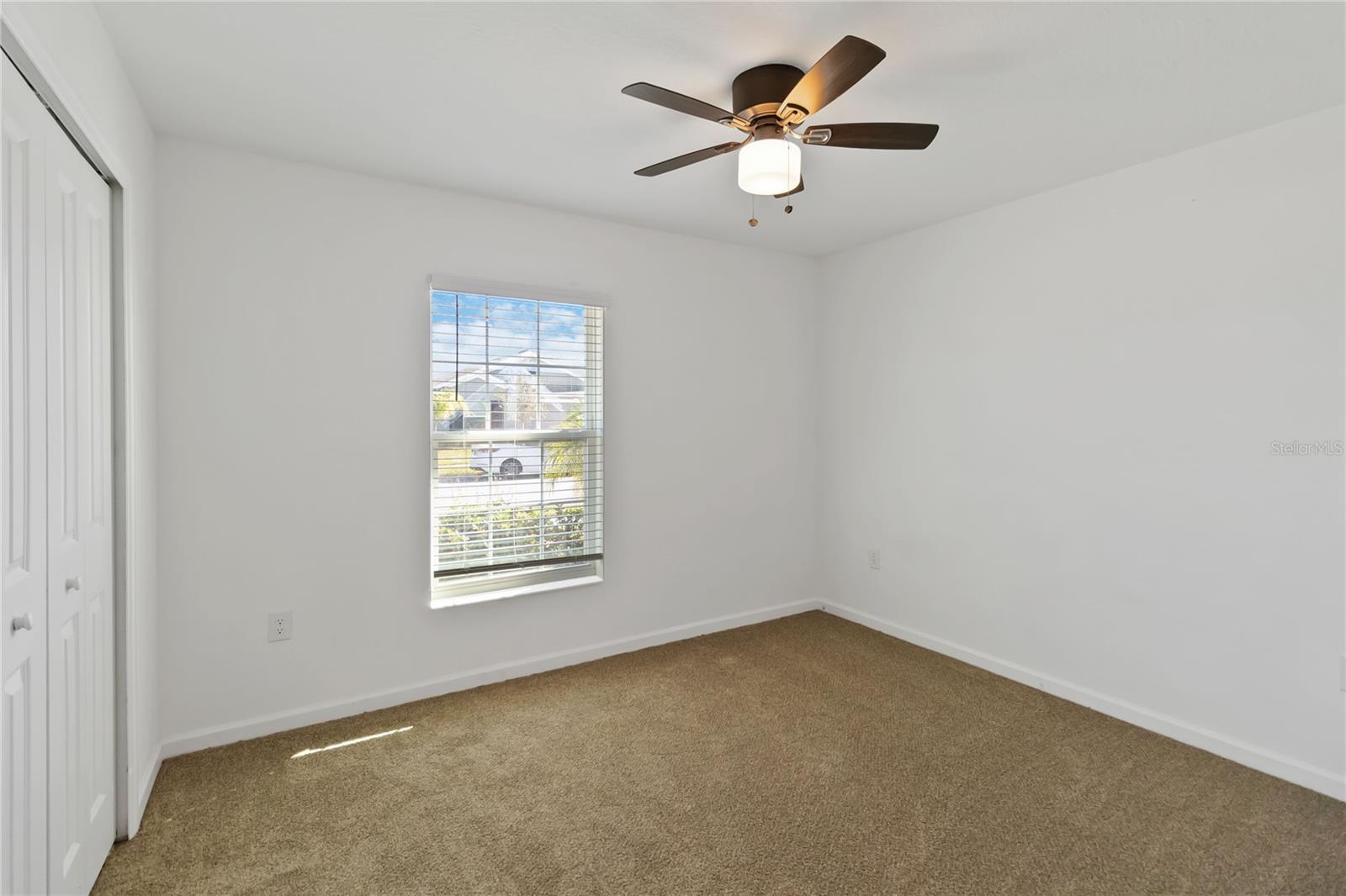 Image 19 of 36 For 292 Pineywoods Street