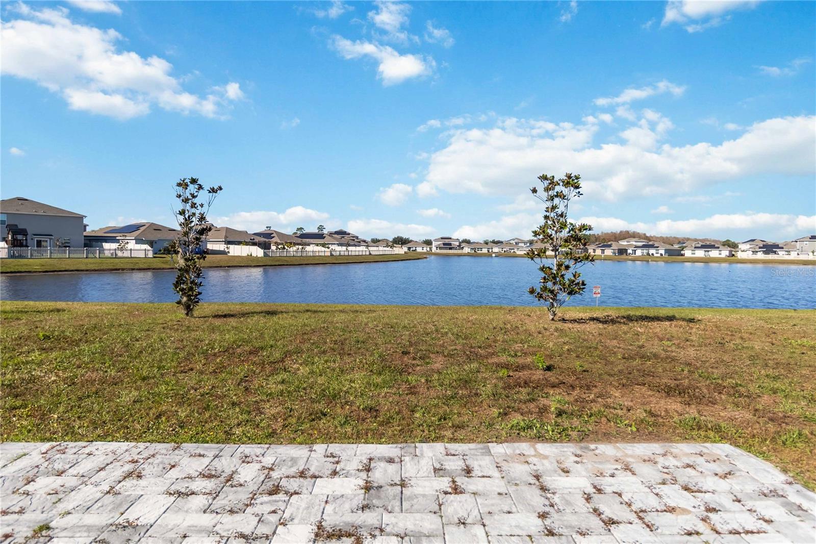 Image 24 of 36 For 292 Pineywoods Street