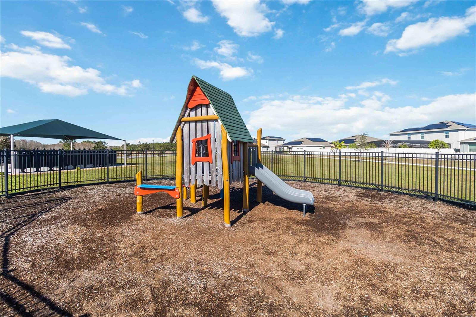 Image 28 of 36 For 292 Pineywoods Street