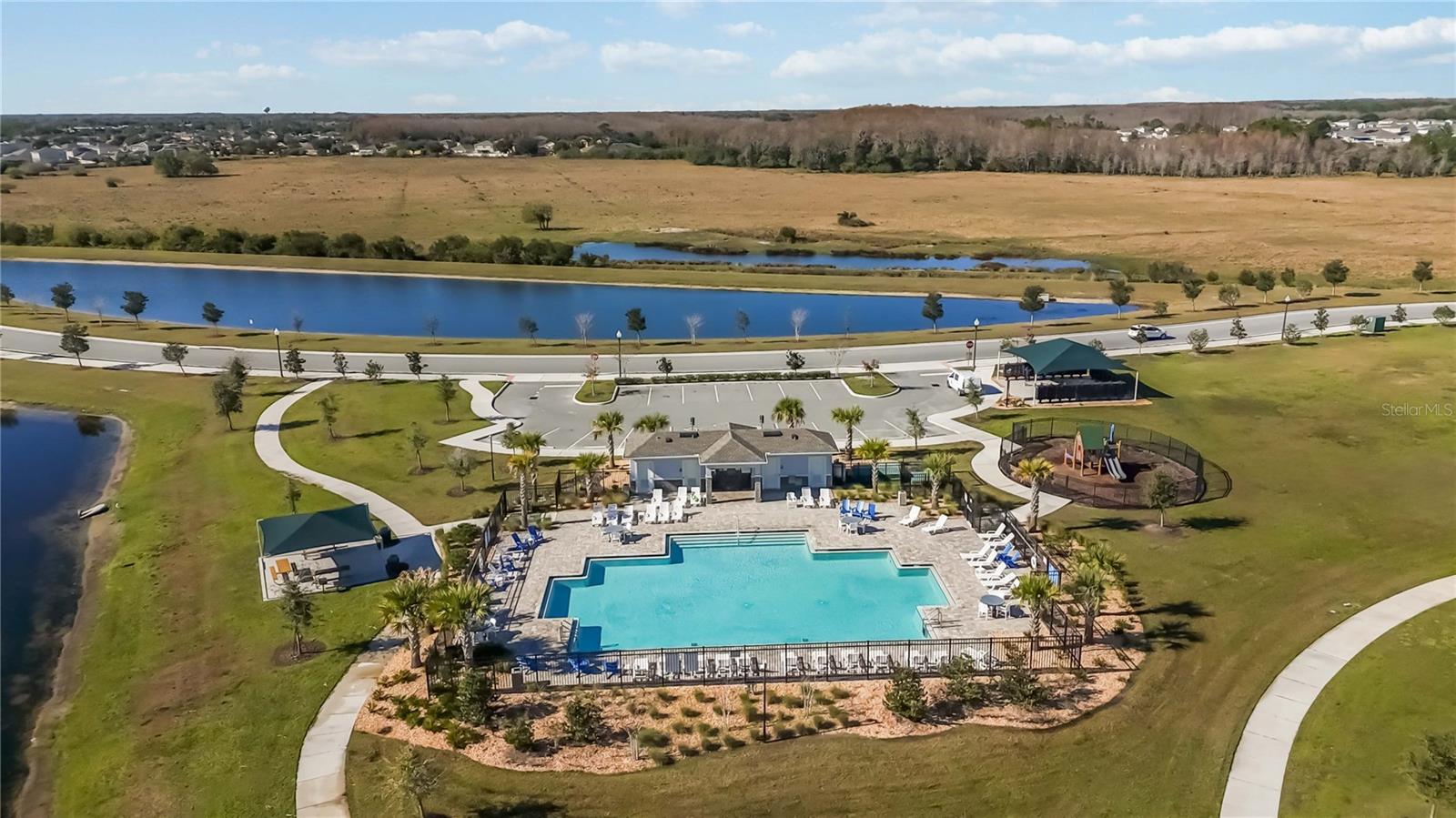 Image 35 of 36 For 292 Pineywoods Street