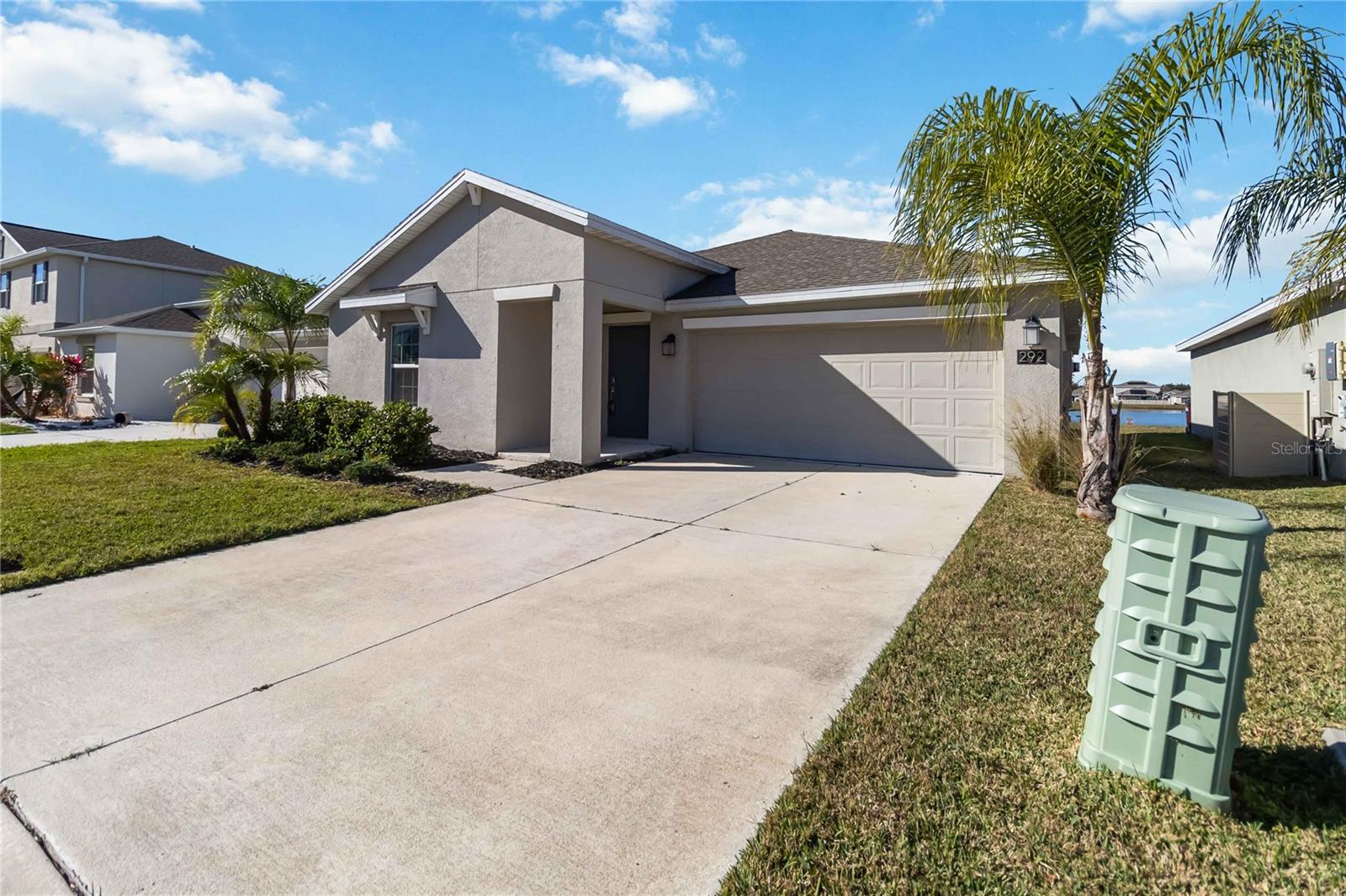 Image 4 of 36 For 292 Pineywoods Street