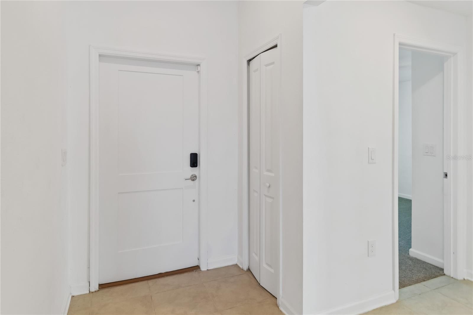 Image 6 of 36 For 292 Pineywoods Street