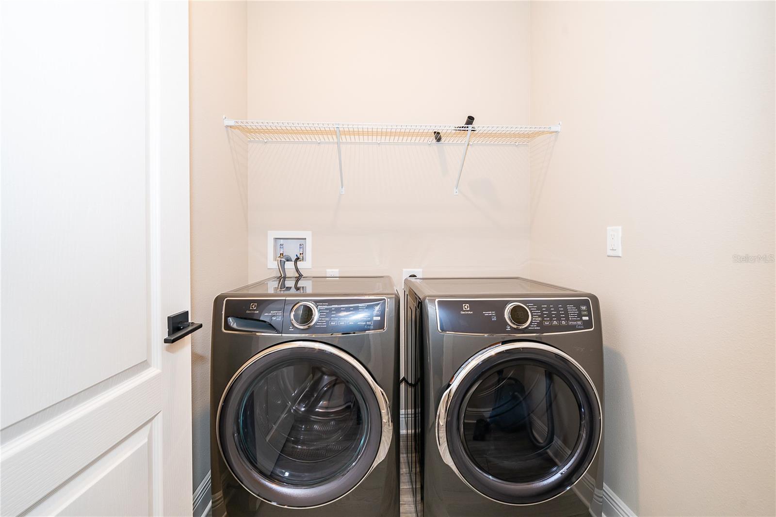 Image 19 of 40 For 7800 Somersworth Drive