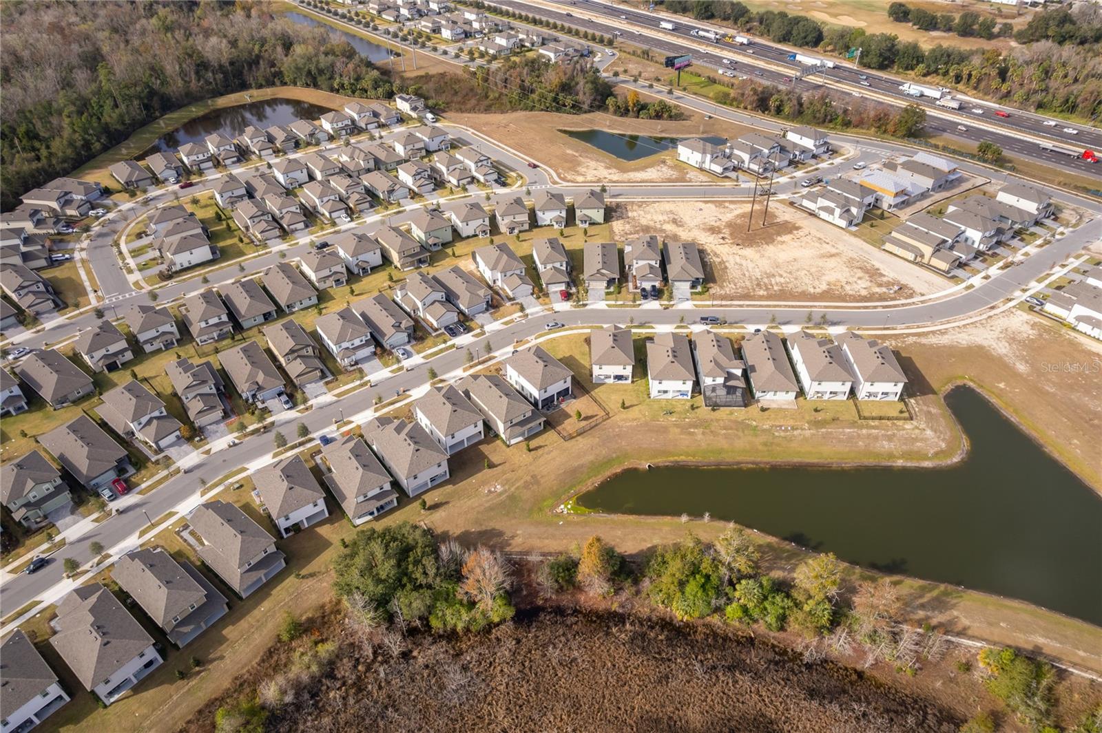 Image 27 of 40 For 7800 Somersworth Drive