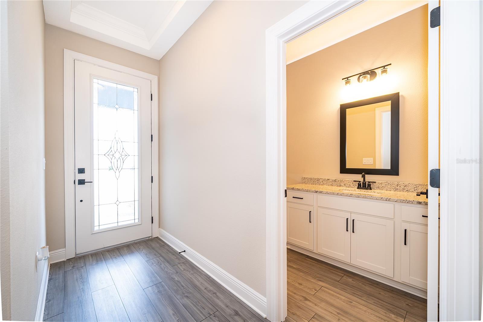 Image 5 of 40 For 7800 Somersworth Drive