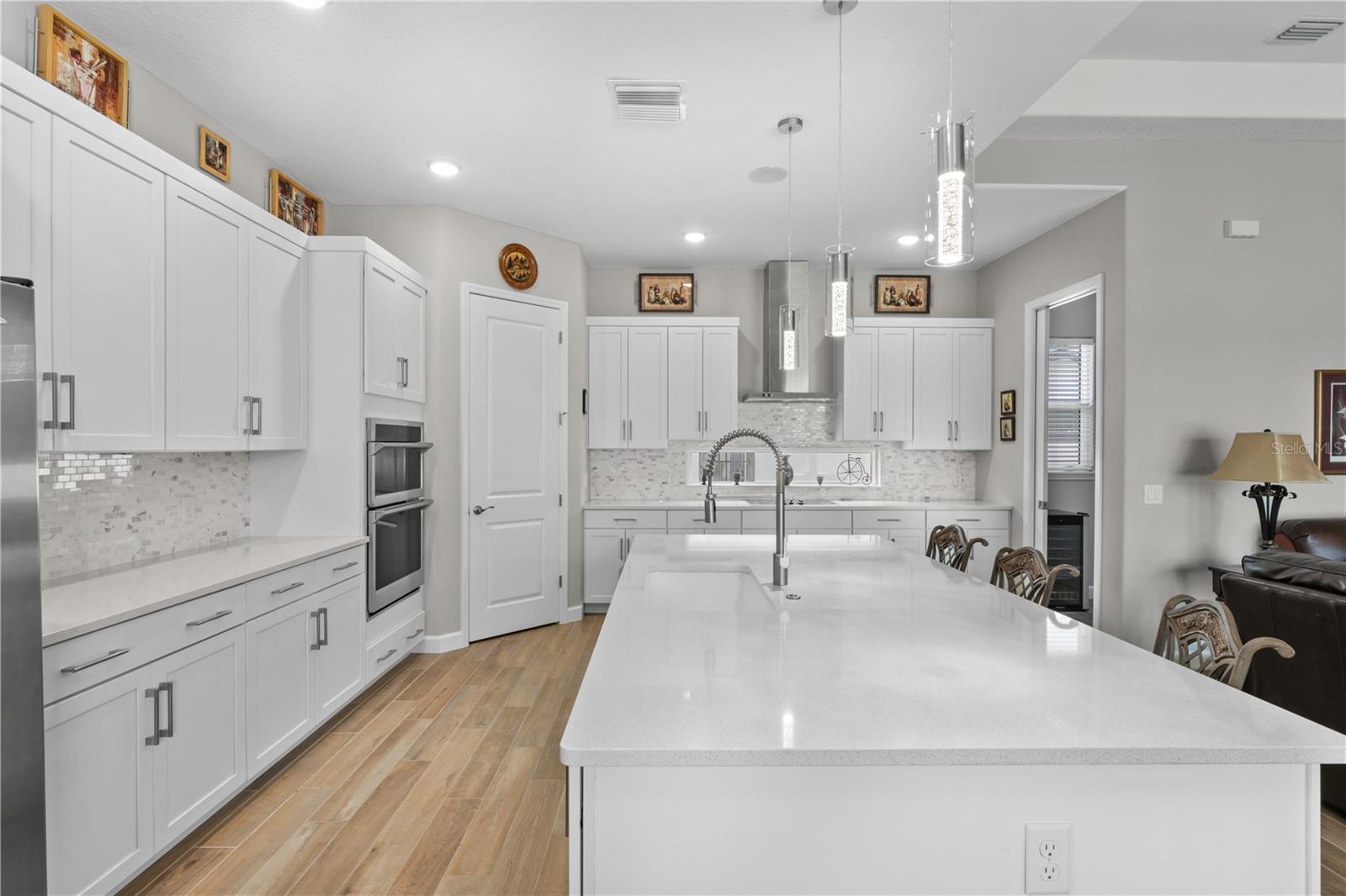 Image 12 of 57 For 215 Hampton Loop