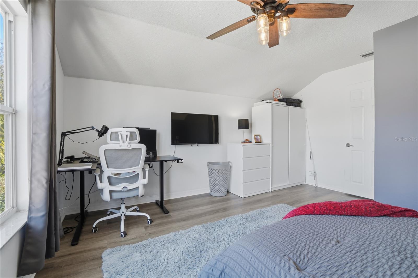 Image 33 of 48 For 245 Nandina Terrace