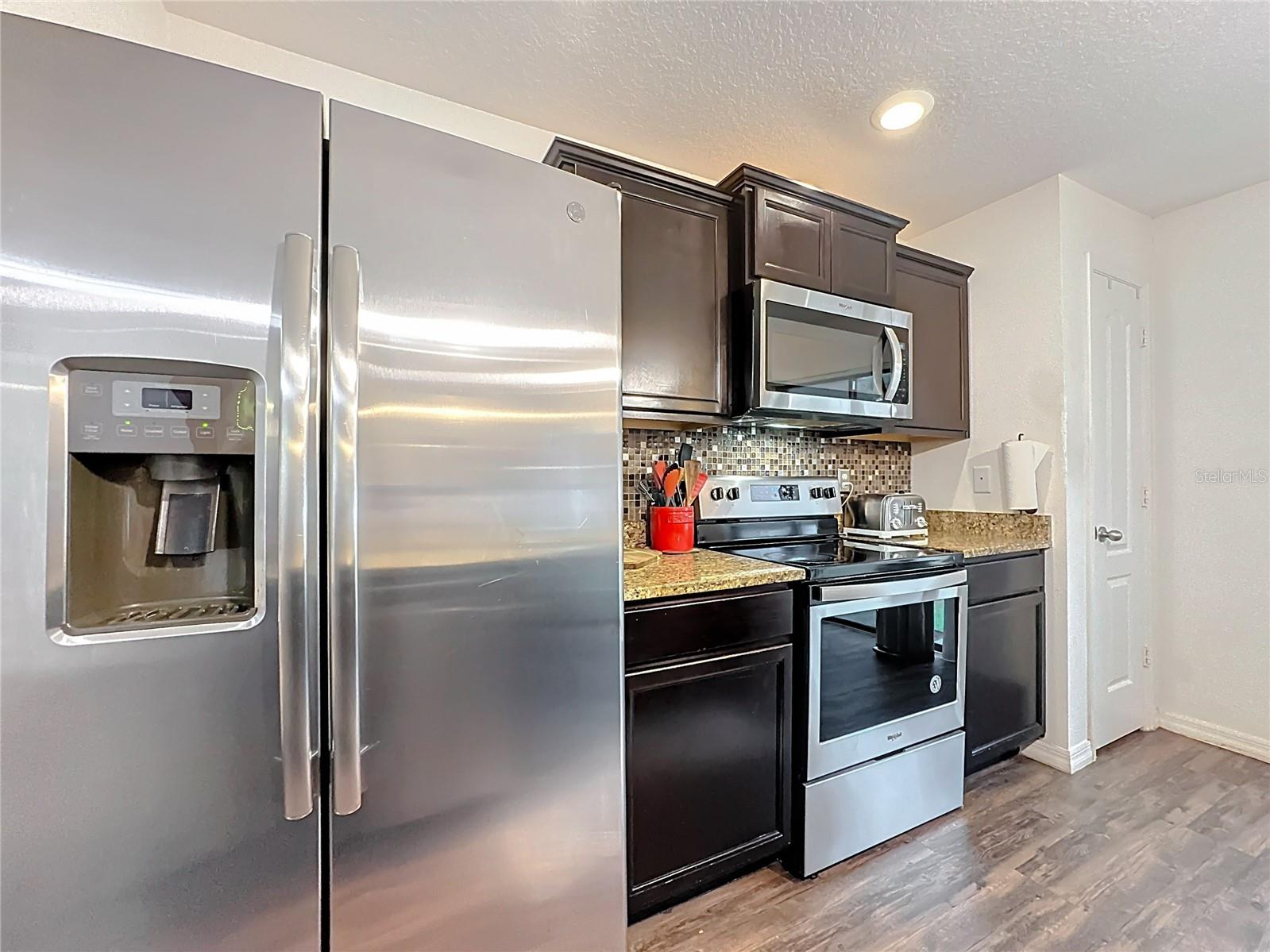 Image 15 of 48 For 35725 Rose Moss Avenue