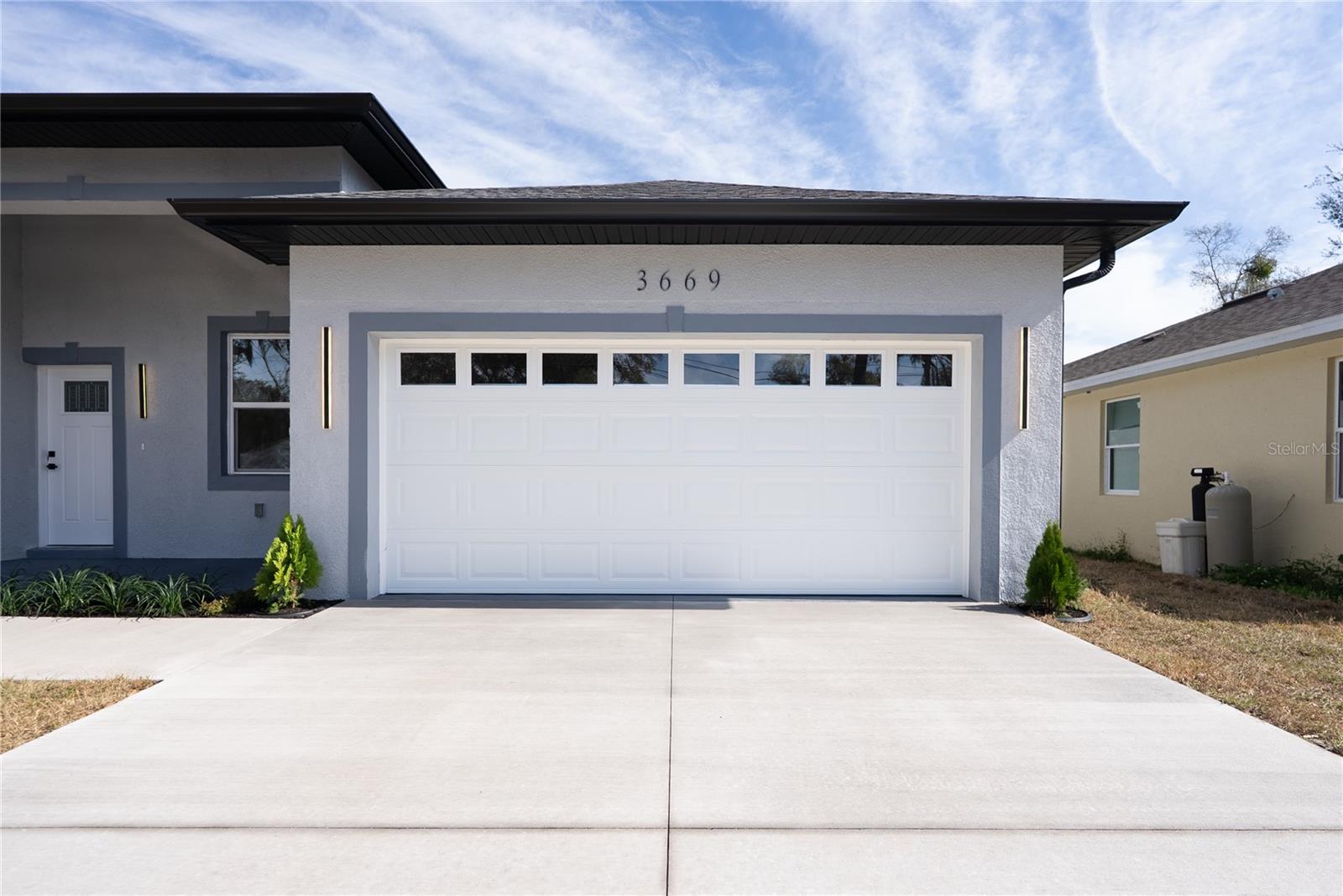 Image 3 of 39 For 3669 Glover Lane