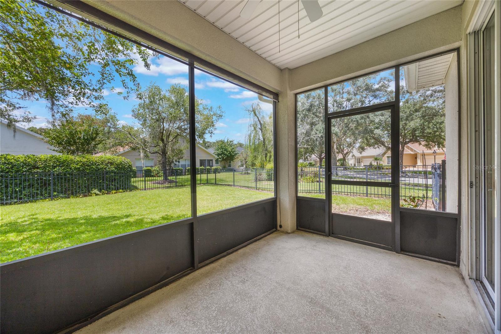 Image 16 of 17 For 100 Wethersfield Court